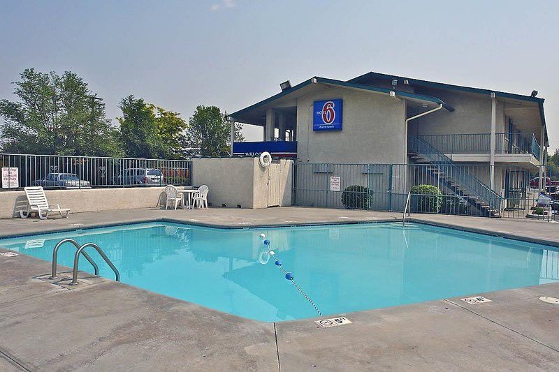 Park Inn By Radisson, Lakewood Bagian luar foto